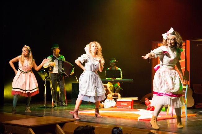 El Teatro Víctor Jara acoge este fin de semana tres nuevos espectáculos del ciclo ‘Navidad en Familia’