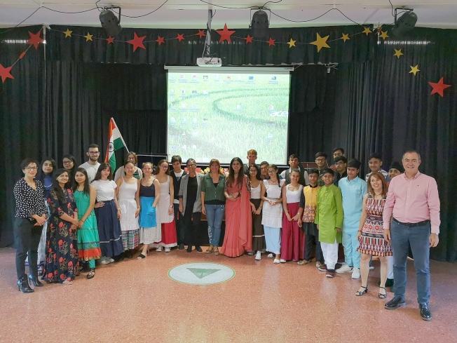 Alumnado de la India celebra un intercambio escolar y cultural con estudiantes del IES Vecindario