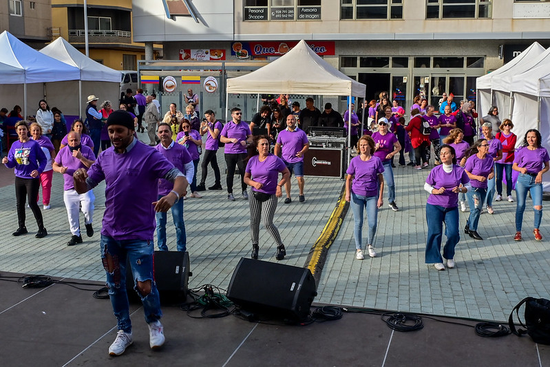 La Avenida de Canarias se llena de reivindicación feminista en el I Festival Igualdad Transforma Santa Lucía de Tirajana