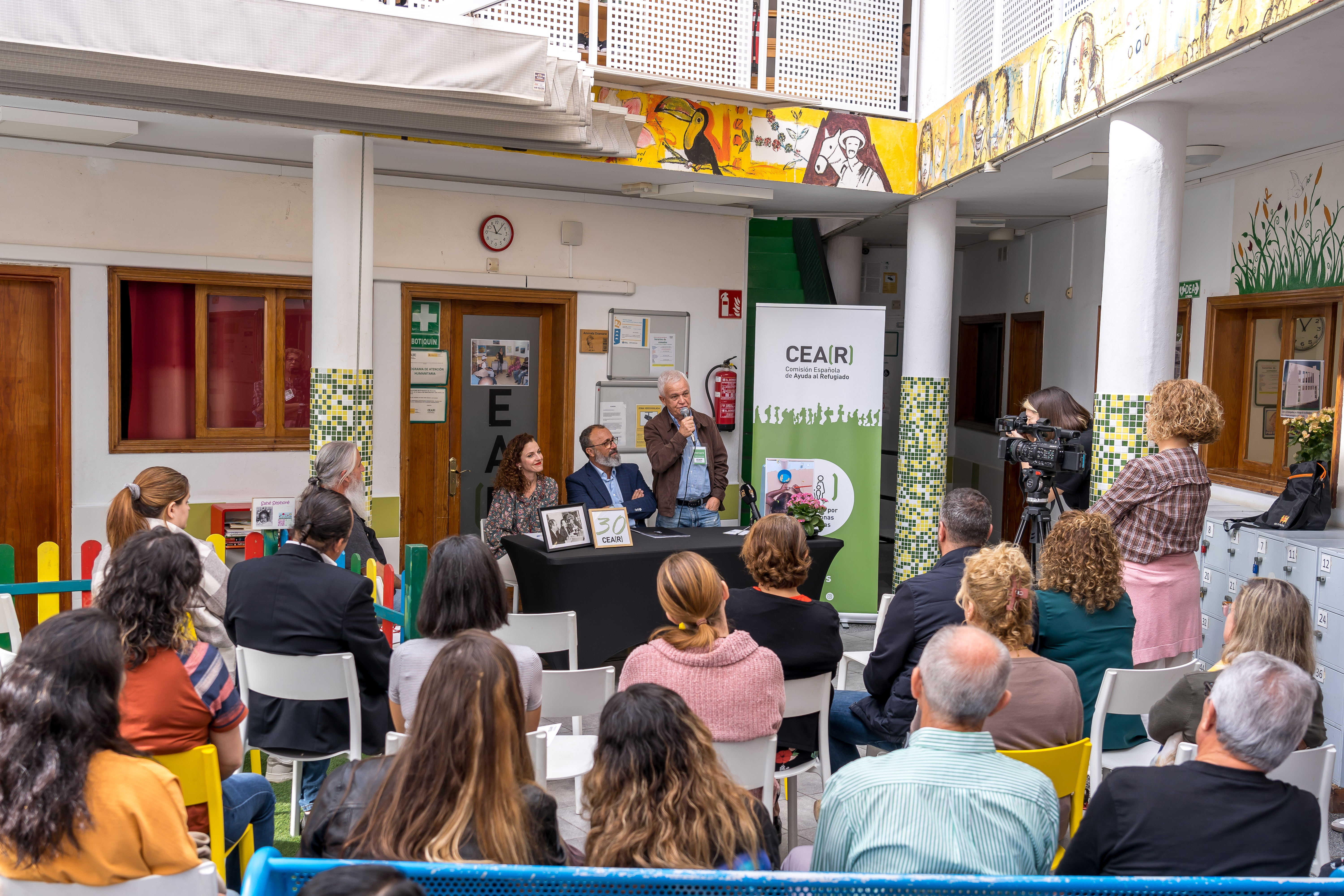  El alcalde felicita a CEAR por “estos 30 años promoviendo la solidaridad e interculturalidad en el municipio”
