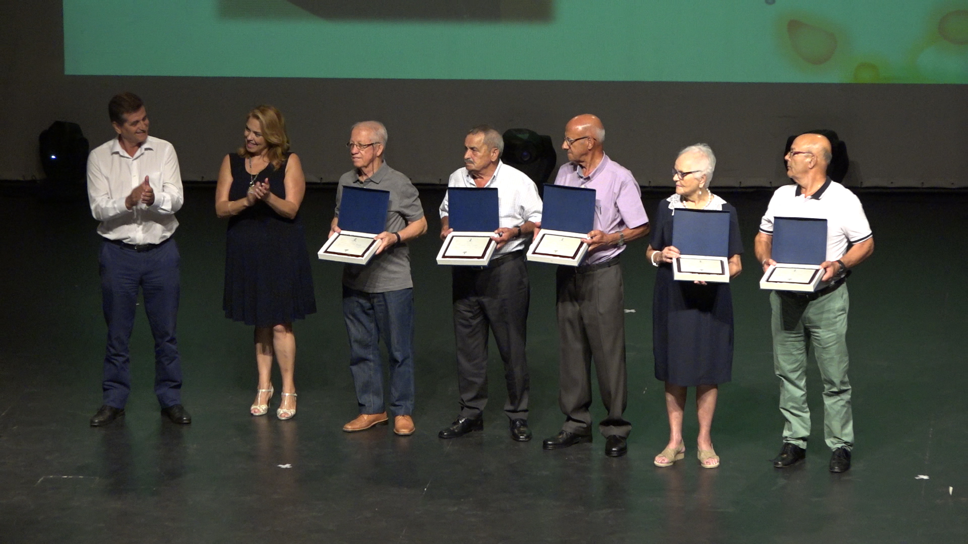  Los mayores de Santa Lucía reciben un homenaje en una gala en el teatro Víctor Jara que contará con la actuación de Maestro Florido 