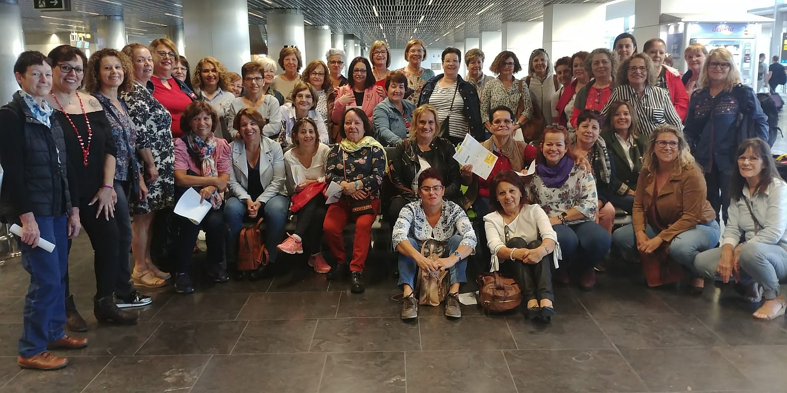 Un grupo de 48 mujeres del municipio viajan a Cádiz dentro del programa de Igualdad del Ayuntamiento