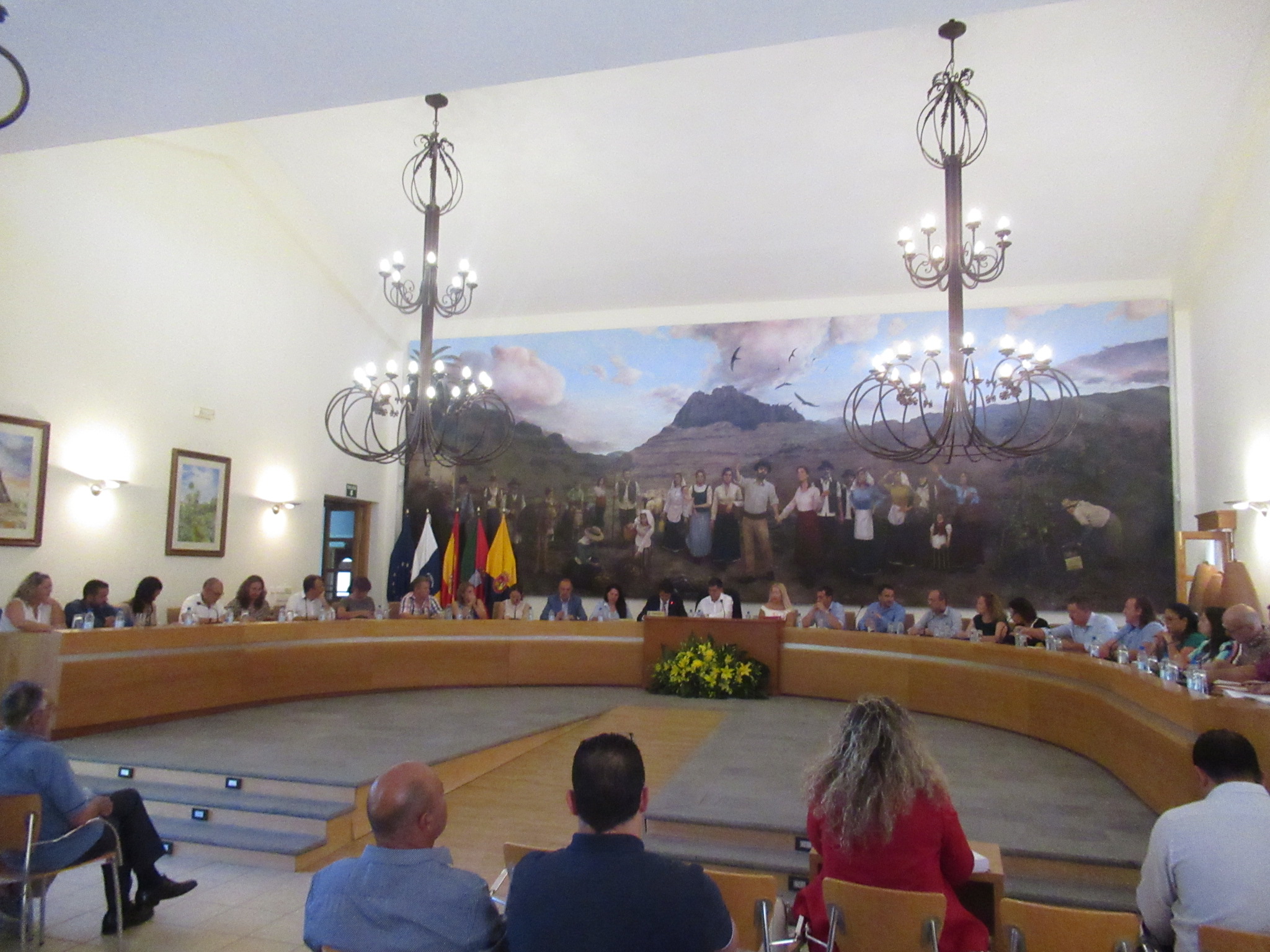 El Ayuntamiento aprueba  la creación de una mesa de contratación sin representantes políticos  