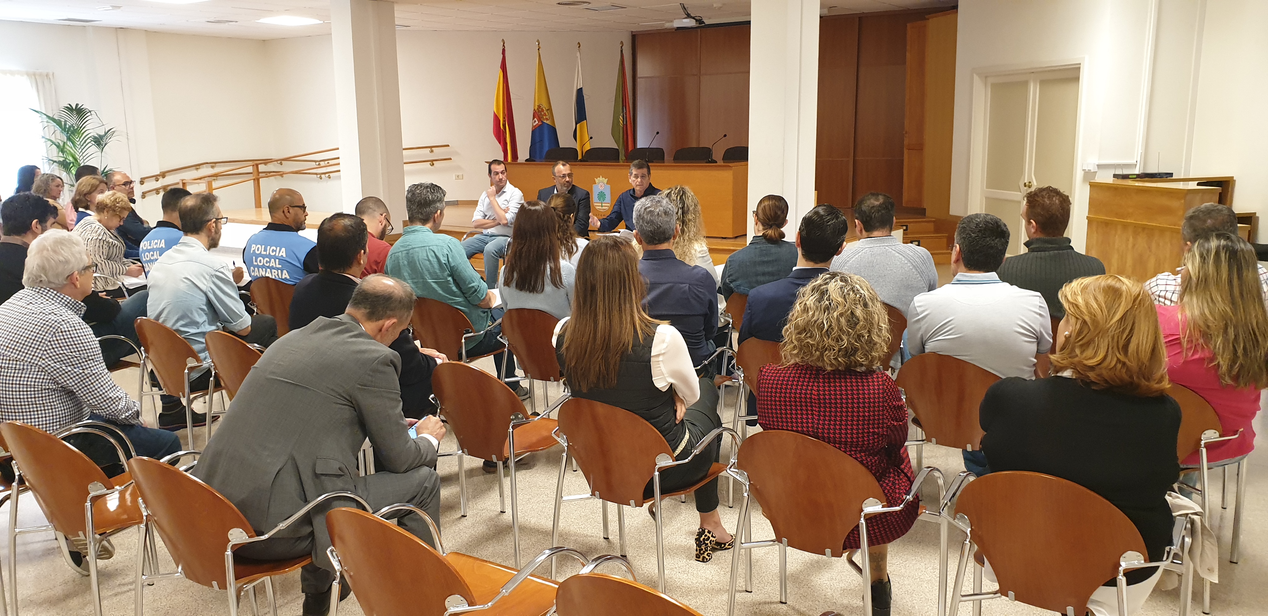  El alcalde de Santa Lucía agradece la colaboración de la población en la aplicación de las medidas para frenar el COVID-19